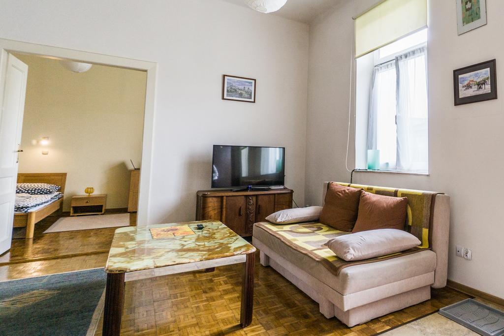 Old Town Residence - Wolnica 9 Краков Экстерьер фото